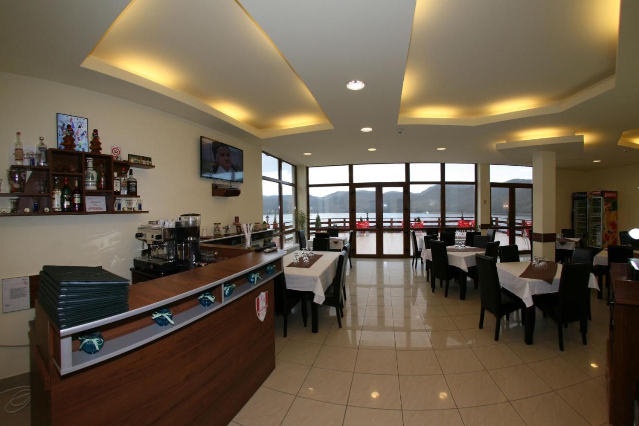 Pensiunea Belvedere 辛西斯 外观 照片